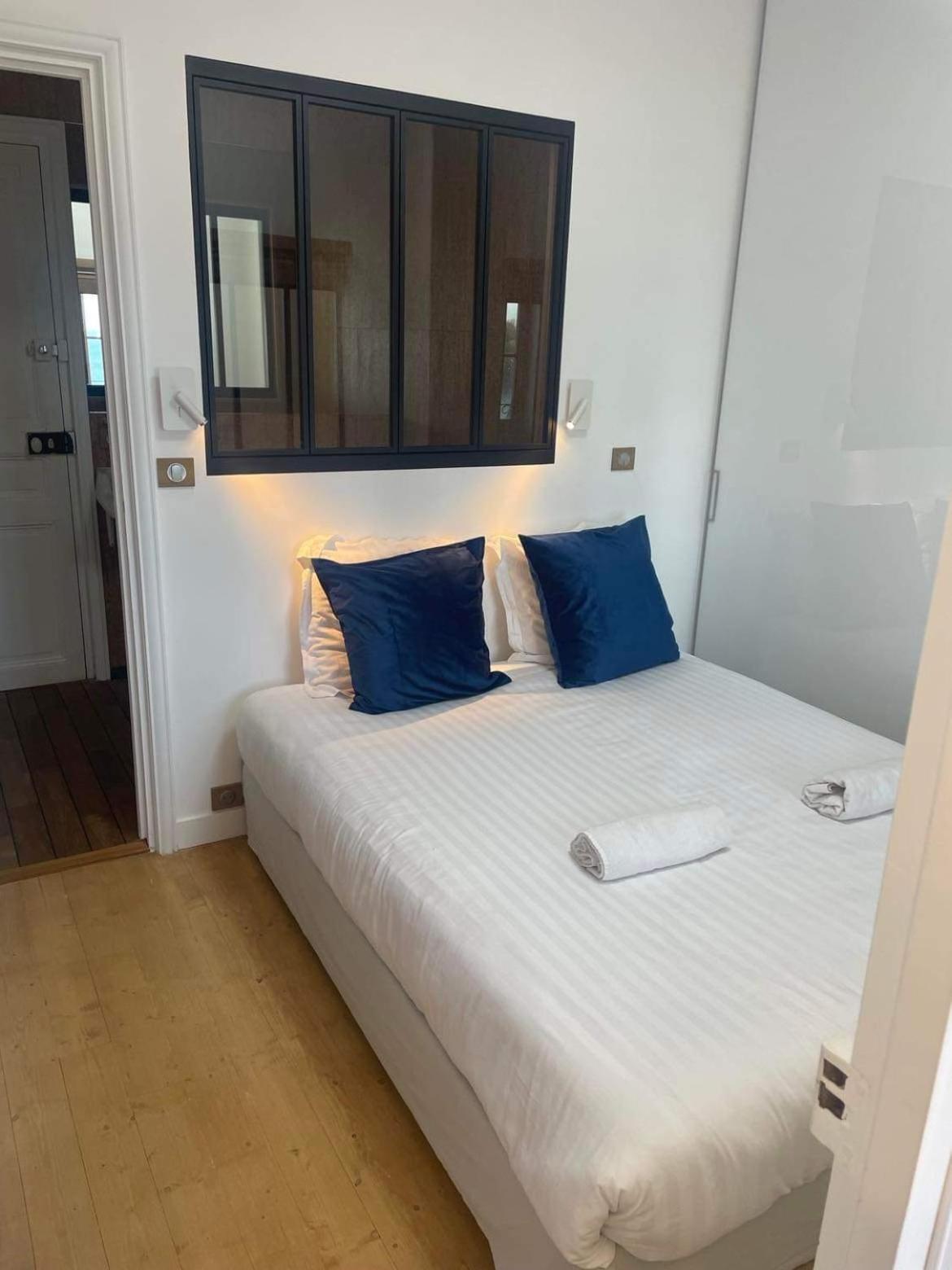 Le Royal Xix Vue Luxe Apartment Dinard
